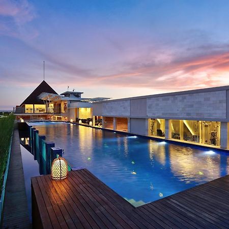 Mega Boutique Hotel Кута Екстер'єр фото