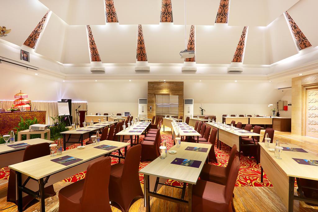 Mega Boutique Hotel Кута Екстер'єр фото