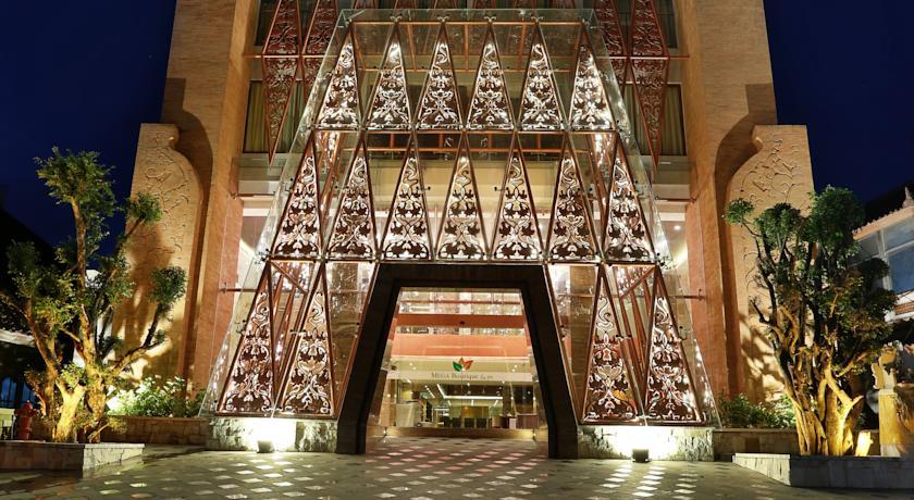 Mega Boutique Hotel Кута Екстер'єр фото