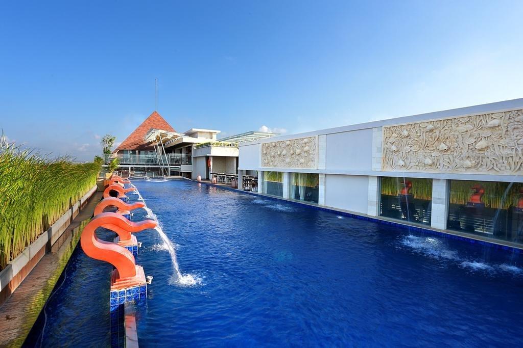 Mega Boutique Hotel Кута Екстер'єр фото