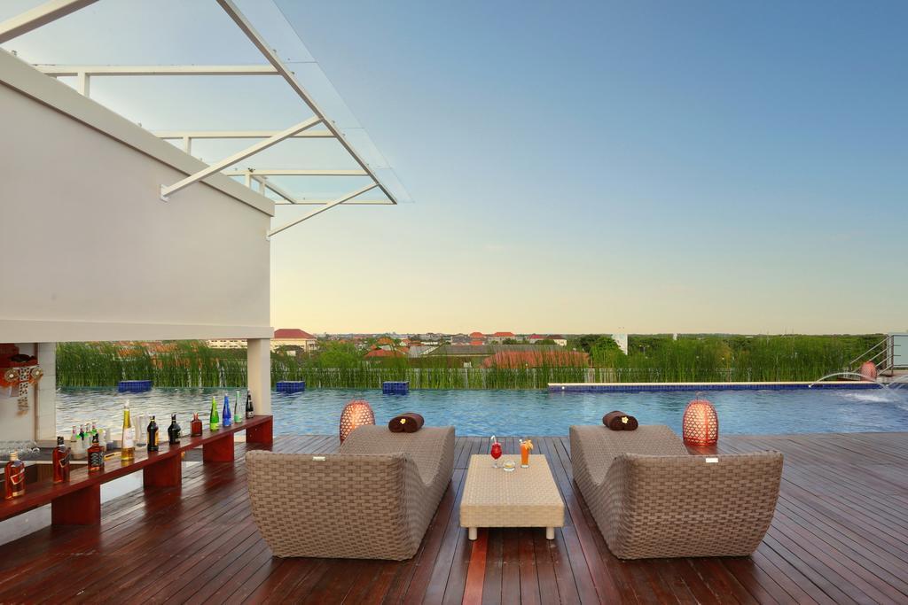 Mega Boutique Hotel Кута Екстер'єр фото