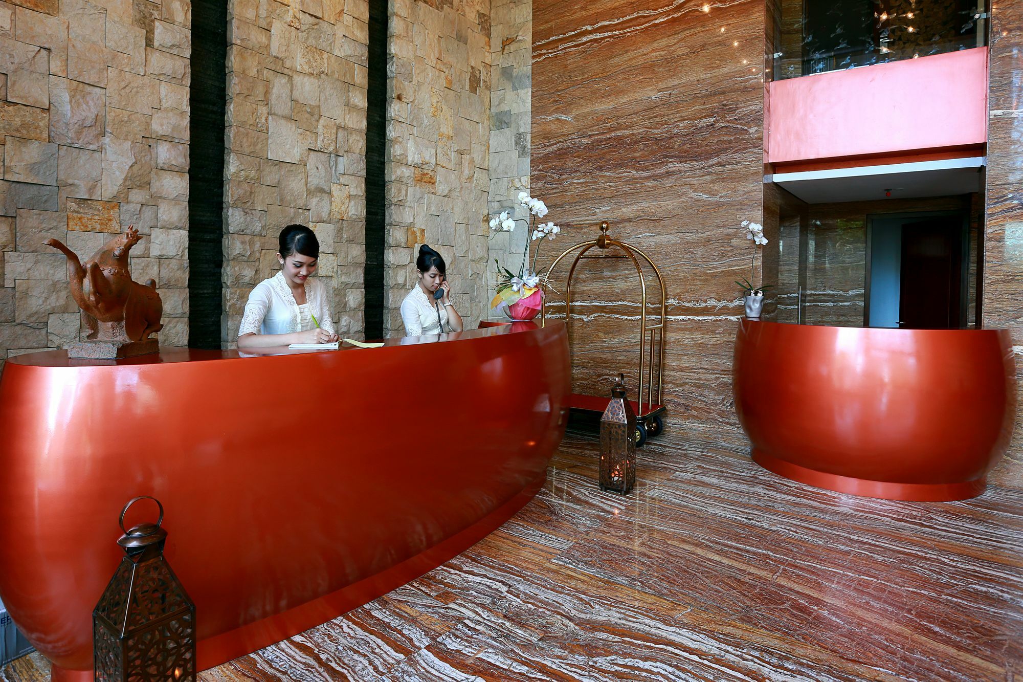 Mega Boutique Hotel Кута Екстер'єр фото